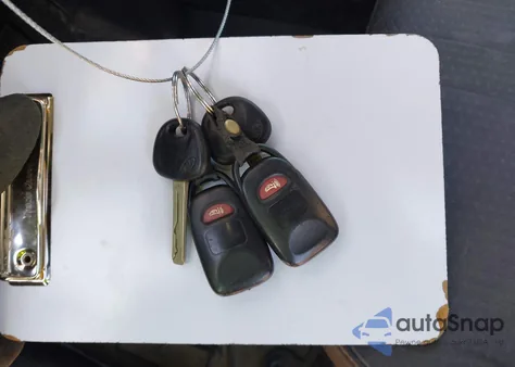 2011 Kia Sorento Lx V6 z USA, uszkodzony, nr VIN 5XYKT4A29BG151844